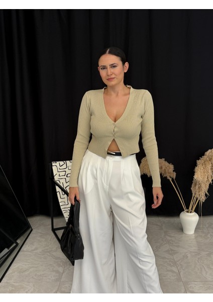 Çift Düğmeli V Yaka Triko Bluz