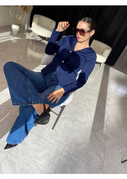 Çelik Kumaş Düğmeli Bluz indirimleri