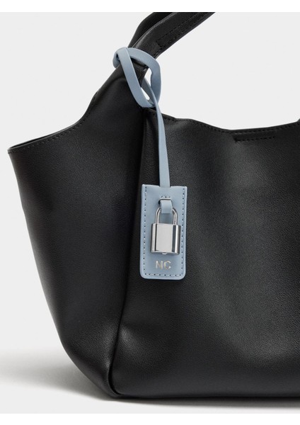 Çıkarılabilir Charm'lı Tote Çanta modelleri