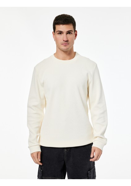 Pamuklu Uzun Kollu Basic Bisiklet Yaka Sweatshirt modelleri