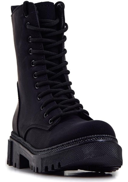 Siyah Kadın Günlük Postal 589.902