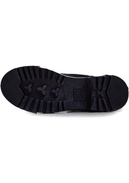 Siyah Kadın Günlük Postal 589.902 fırsatları