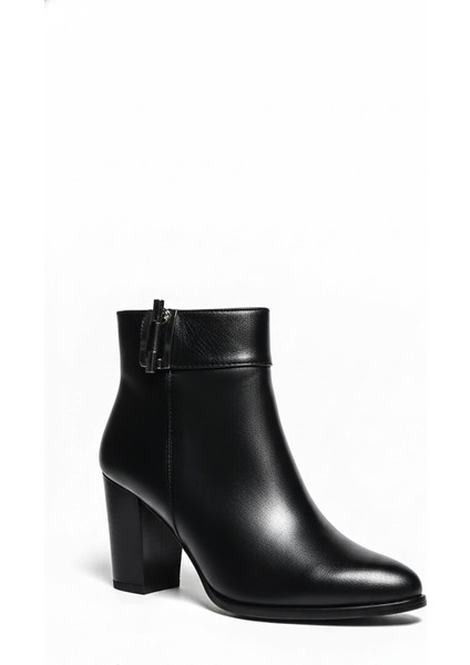 Siyah Kadın Hakiki Deri Topuklu Bot 039.150