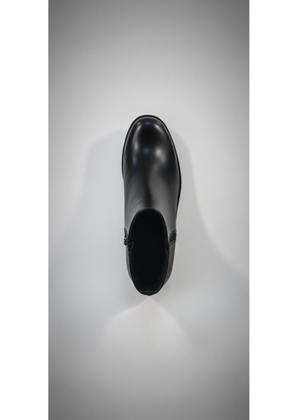Siyah Kadın Hakiki Deri Topuklu Bot 074.100