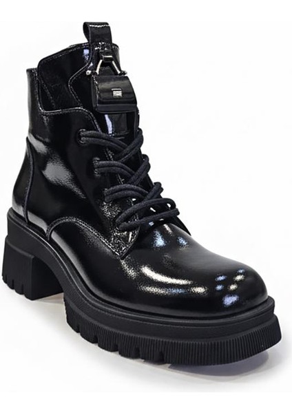 Siyah Rugan Kadın Hakiki Deri Topuklu Bot 712.2332