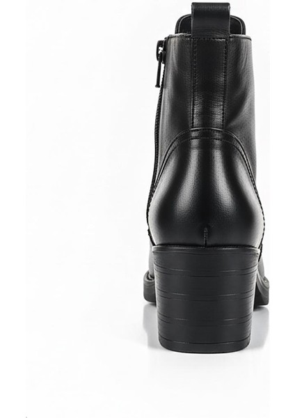 Siyah Kadın Hakiki Deri Topuklu Bot 617.5804 modelleri