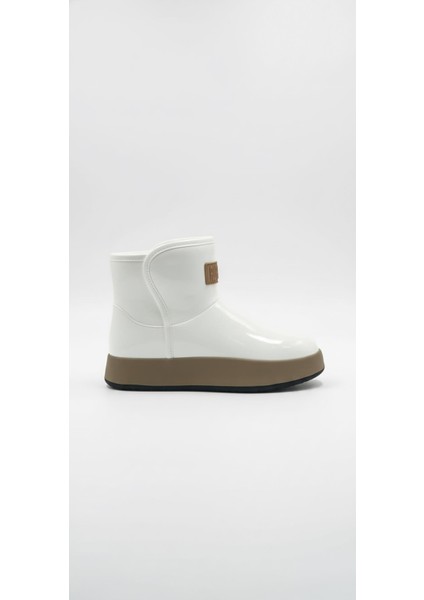 Beyaz Rugan Kadın Günlük Bot 657.K261-2059-00 fiyatları