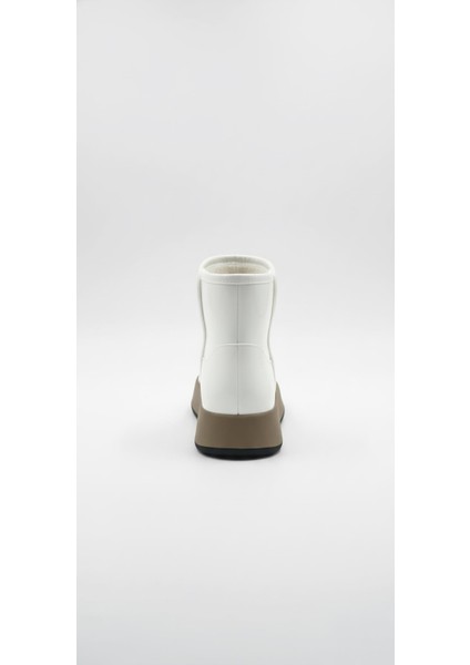 Beyaz Rugan Kadın Günlük Bot 657.K261-2059-00 fırsatları