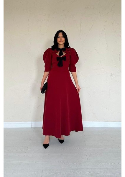 Bordo Ön Dekolteli Fiyonk Garnili Uzun Elbise fiyatları