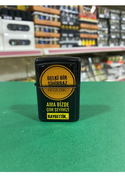 Belki Bir Sihirbaz Değildik Yazılı Benzinli Çakmak