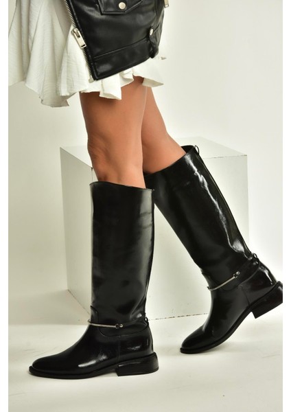 V312361060 Siyah Rustik Alçak Tabanlı Kadın Çizme fırsatları