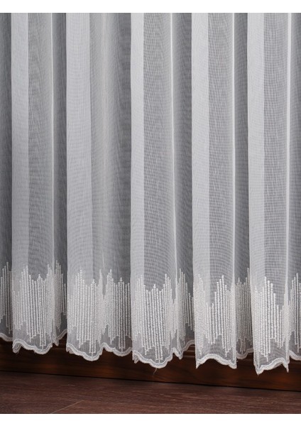 Etek Nakış Işlemeli Tül Perde (1/3 Sık Pile)