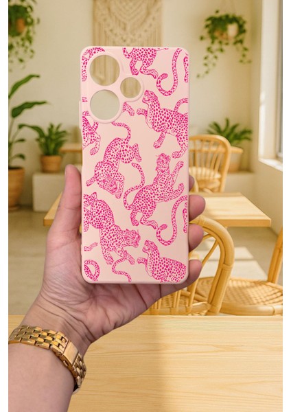 Infinix Hot 30 - Pembe Leopar Desenli Silikon Darbe Emici Klasik Korumalı Rubber Kılıf fiyatları