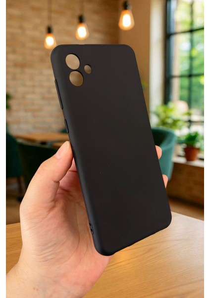 Samsung Galaxy A04 Silikon Darbe Emici Klasik Korumalı Rubber Kılıf fırsatları