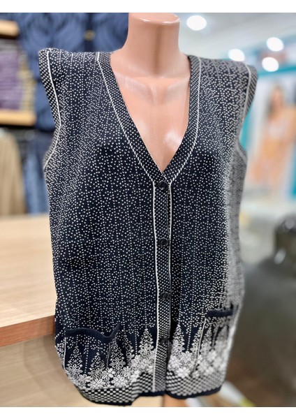 Kadın Triko Düğmeli Cepli Desenli Yelek fiyatları