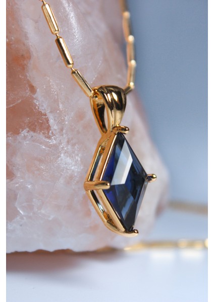 Sparkly Blue Crystal Kolye