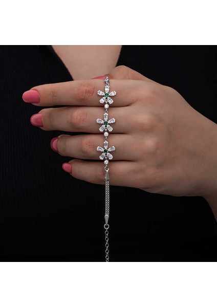 Gümüş Baget Çiçek Desenli Kadın Bileklik