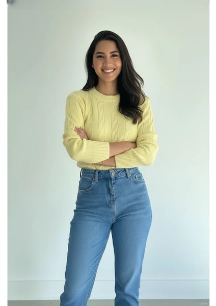 Kadın Saç Örgü Desenli Fit Bisiklet Yaka Yumuşak Triko Kazak" fiyatları