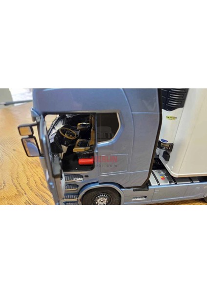 1/24 Scania 770S 4x2 Highline + Soğutuculu Treyler – Solido indirimleri