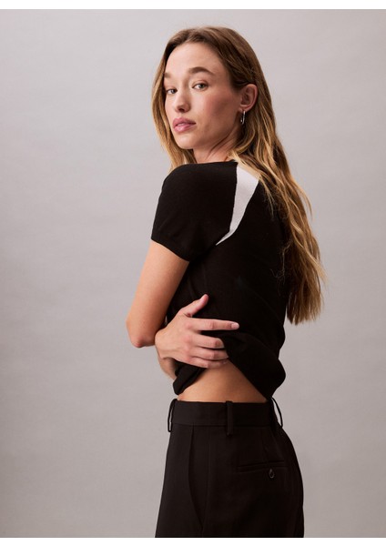 Siyah Kadın Yuvarlak Standart Baskılı T-Shirt LV047C307GUB1 modelleri