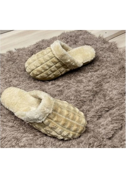 Düz Dikişli Kadın Kışlık Günlük Ev Terliği fiyatları