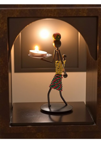 Retro Etnik Afrika Figürlü Demir Mumluk / Şamdan Tutucu - Masaüstü Dekor (Yükseklik 15 Cm)