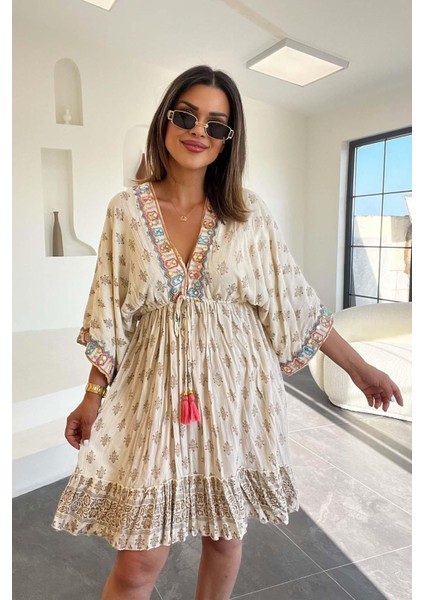 Yarasa Kol Etniik Desen Elbise Ekru fiyatları