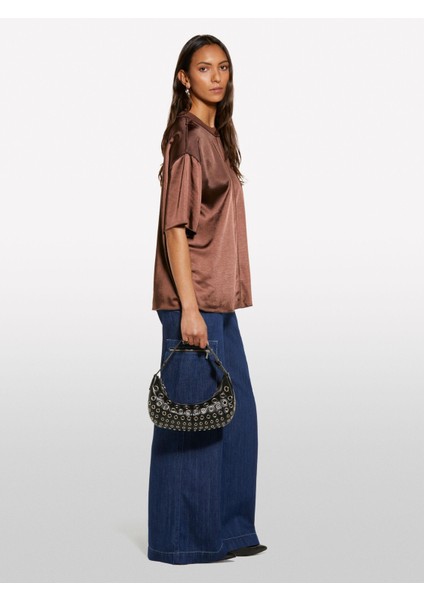 Yakası Ribanalı Over Fit Saten T-Shirt Kadın Kahverengi T-Shirt - 325P5KANLQ08L