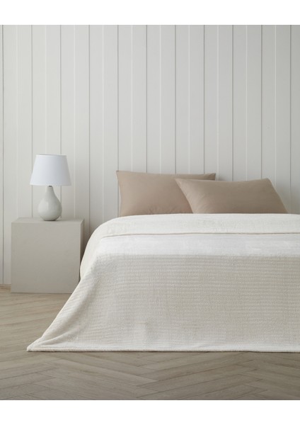 Shiny Lines Floşlu Supersoft Tek Kişilik Battaniye 150X200 cm Krem