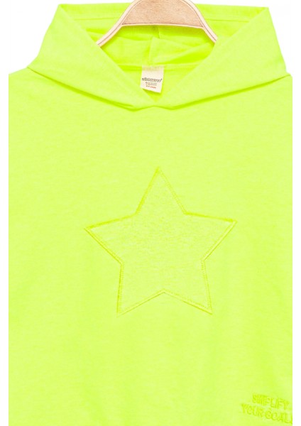 Kız Çocuk Kapşonlu Fosforlu Yeşil Sweatshirt - Yıldız Desenli Yazı Nakışlı Çocuk Sweat indirimleri