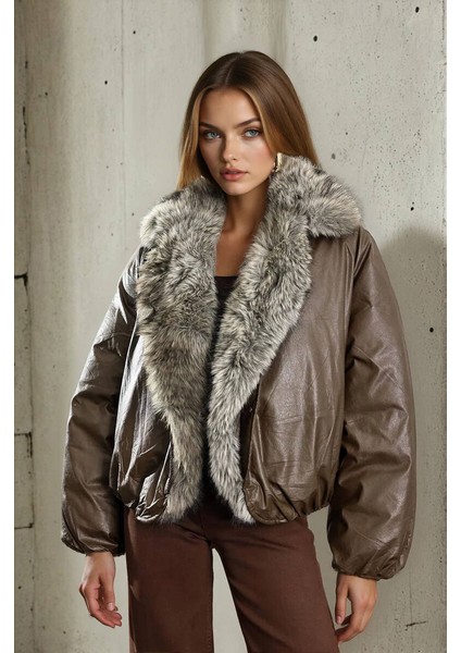 D99777 Kürk Detaylı Oversize Mumlu Kadın Mont Kahve