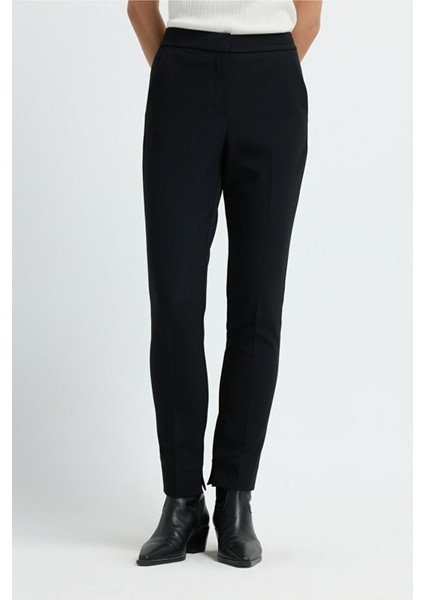 Paçası Yırtmaçlı Cepli Pantolon Siyah 15326539170 modelleri