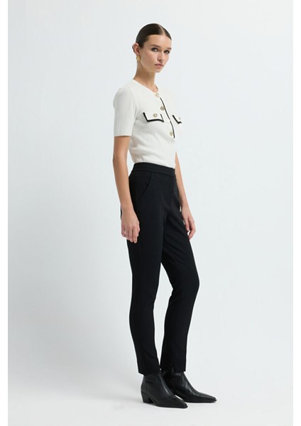 Paçası Yırtmaçlı Cepli Pantolon Siyah 15326539170 fırsatları
