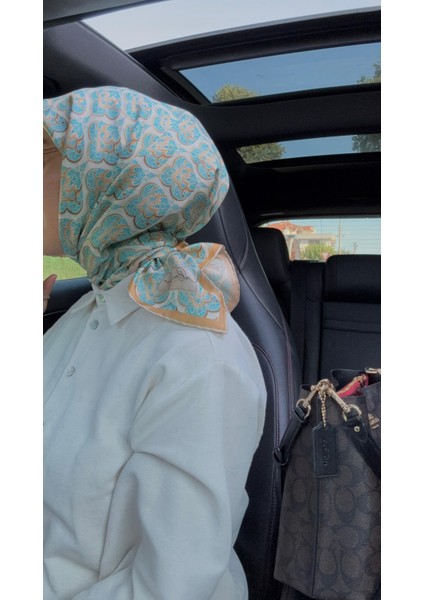 Yeni Sezon Sura Ipek Eşarp 2237-01
