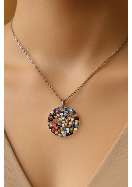 Şeffaf Sert Akrilik Kolye Ucu ve Üzeri Zincirli Desenli Kolye Catteam3