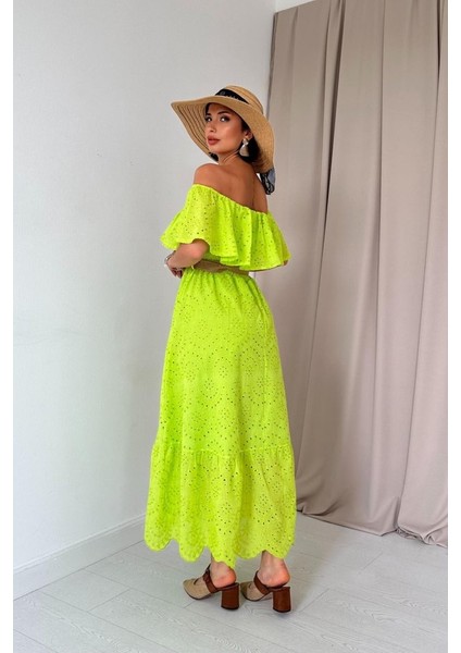 Yağ Yeşili Omzu Lastikli Brode Elbise fırsatları