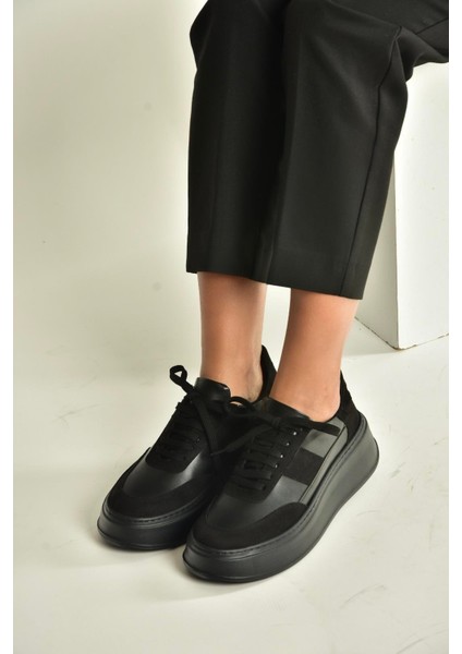 V274949109 Siyah Kalın Tabanlı Spor Ayakkabı Sneakers fiyatları