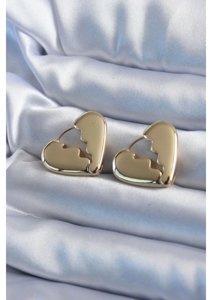 Gold Renk Kırık Kalp Model Pirinç Kadın Küpe - TJ-BKP8084