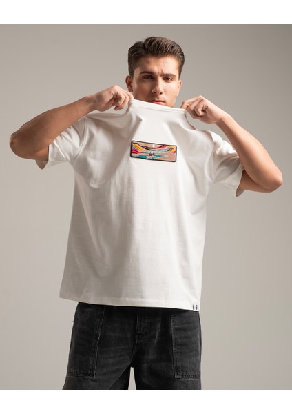 Current Erkek Oversize Fit %100 Organik Pamuk Kalın Dokulu Bisiklet Yakalı Nakışlı Kırık Beyaz T-Shirt fırsatları