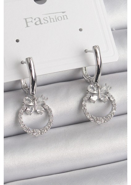 Pirinç Gümüş Renk Zirkon Taşlı Kelebek Figür Sallantı Detay Kadın Küpe - TJ-BKP9841