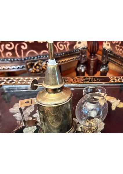 Fransız Pirinç Gaz Lambası 23,5 cm Boyunda indirimleri