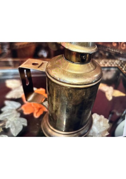 Fransız Pirinç Gaz Lambası 23,5 cm Boyunda