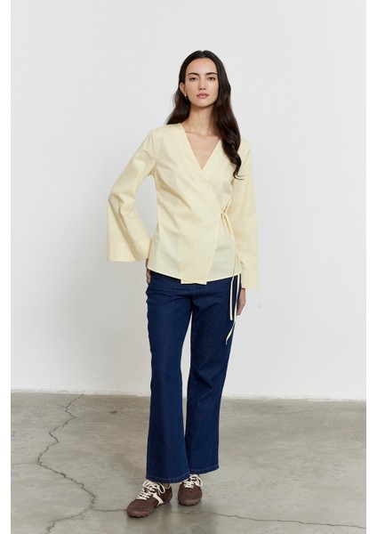 Yandan Bağlamalı Poplin Gömlek Sarı modelleri