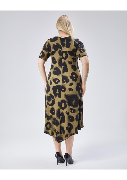 Kadın Büyük Beden Haki, Etek Ucu Asimetrik Kesim, Kısa Kol Viskon Elbise 65N39108 modelleri