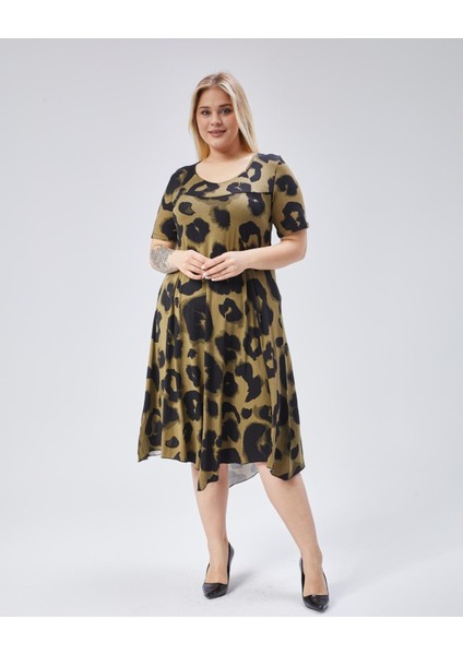 Kadın Büyük Beden Haki, Etek Ucu Asimetrik Kesim, Kısa Kol Viskon Elbise 65N39108 indirimleri