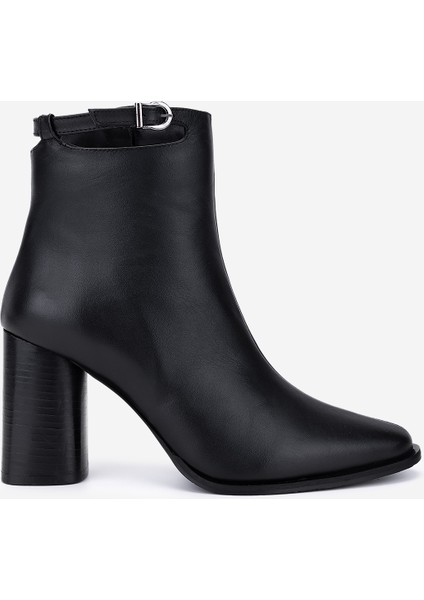 Kadın Hakiki Deri Siyah Topuklu Bot 51 8057 Bn Bot SK25-26 Sıyah Dr