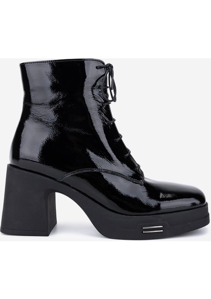 Kadın Hakiki Deri Siyah Rugan Topuklu Bot 51 86123 Bn Bot SK25-26 Sıyah Rgn