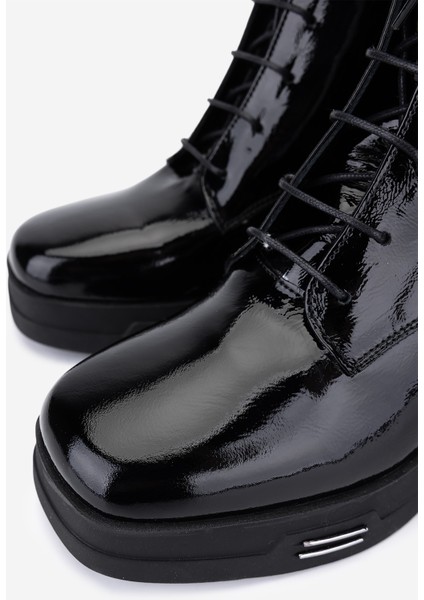 Kadın Hakiki Deri Siyah Rugan Topuklu Bot 51 86123 Bn Bot SK25-26 Sıyah Rgn modelleri