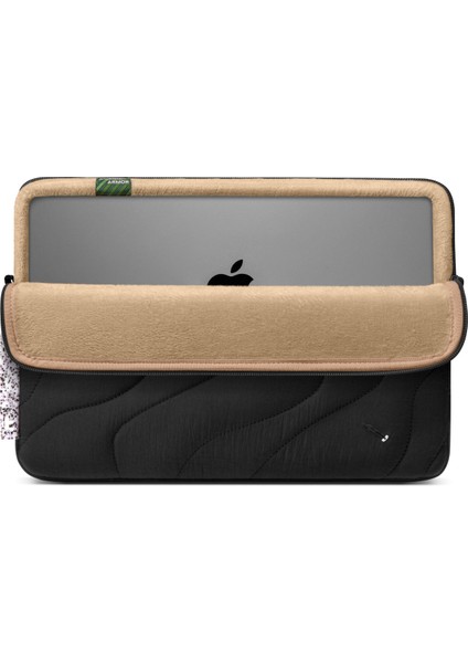 Terra Serisi 15" Siyah Notebook Kılıfı - A27E3D1 modelleri