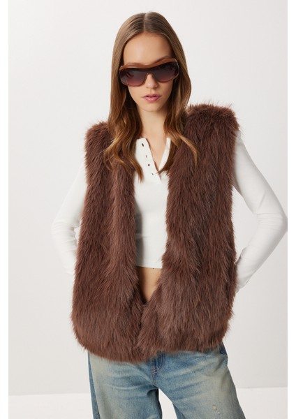 Suni Kürk Yelek LFG0170 Kahverengi fiyatları